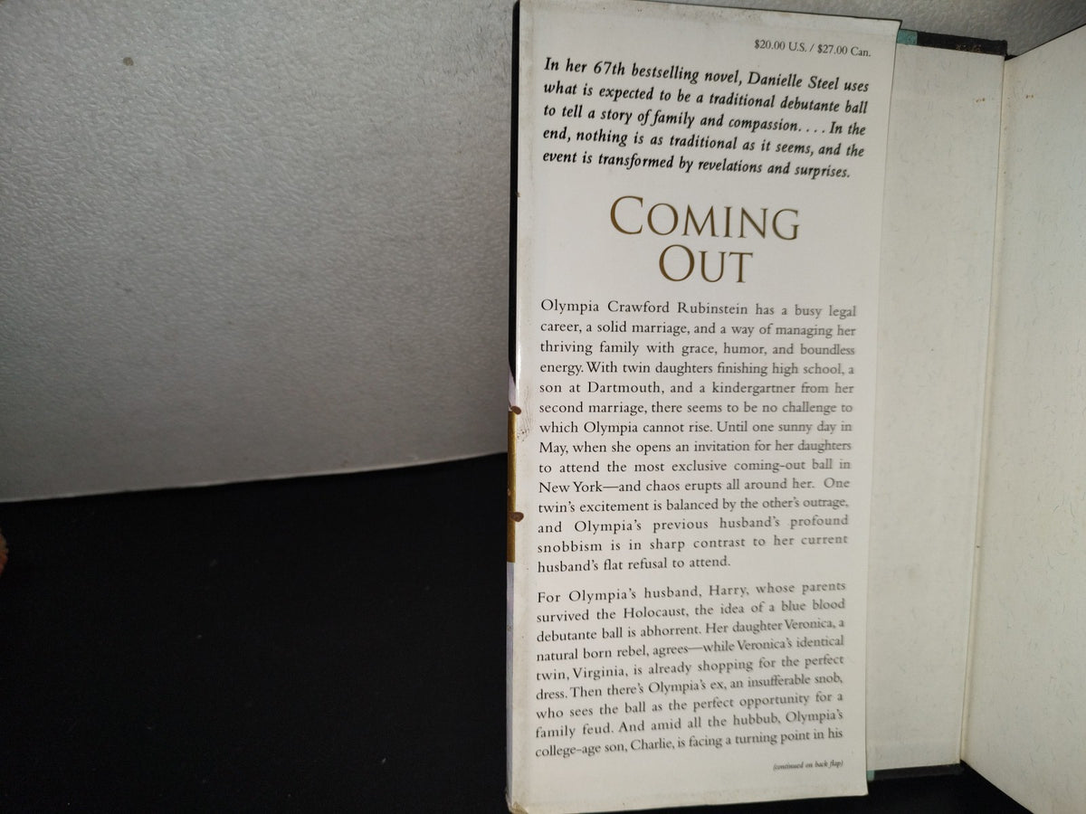 196- Coming Out - Danielle Steel - Delacorte Press 2006
