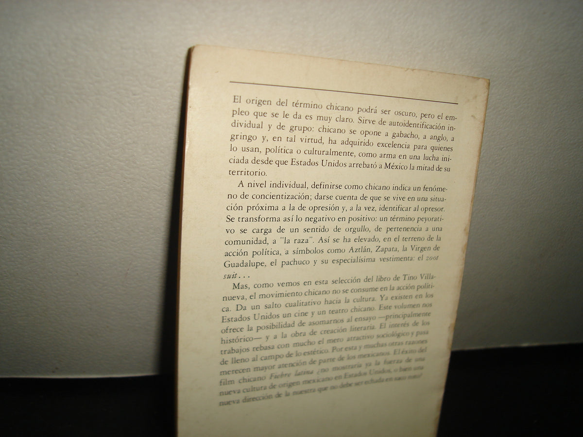 8- Chicanos (Selección) - Tino Villanueva. Lecturas Mexicanas 89