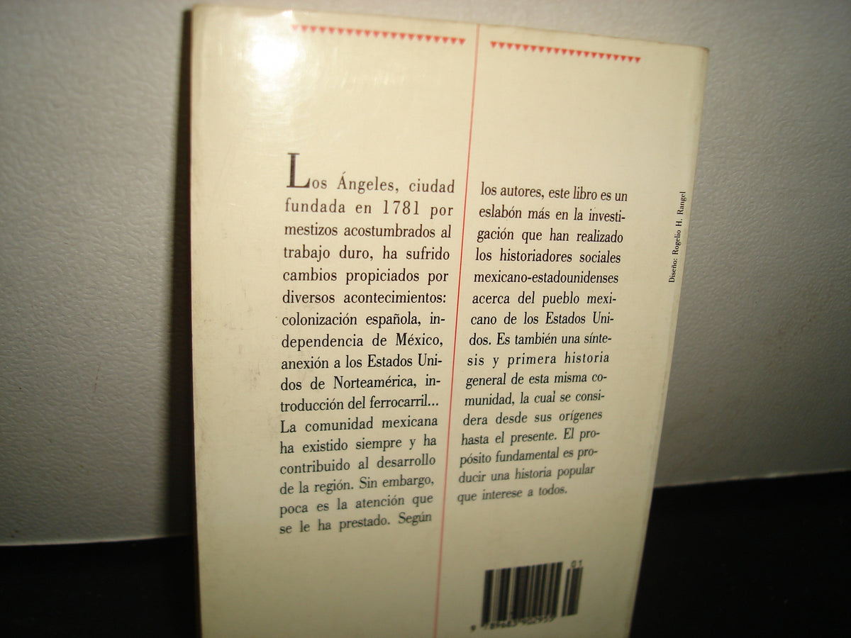 8- México En Los Ángeles - Pedro G. Castillo / Antonio Ríos Bustamente