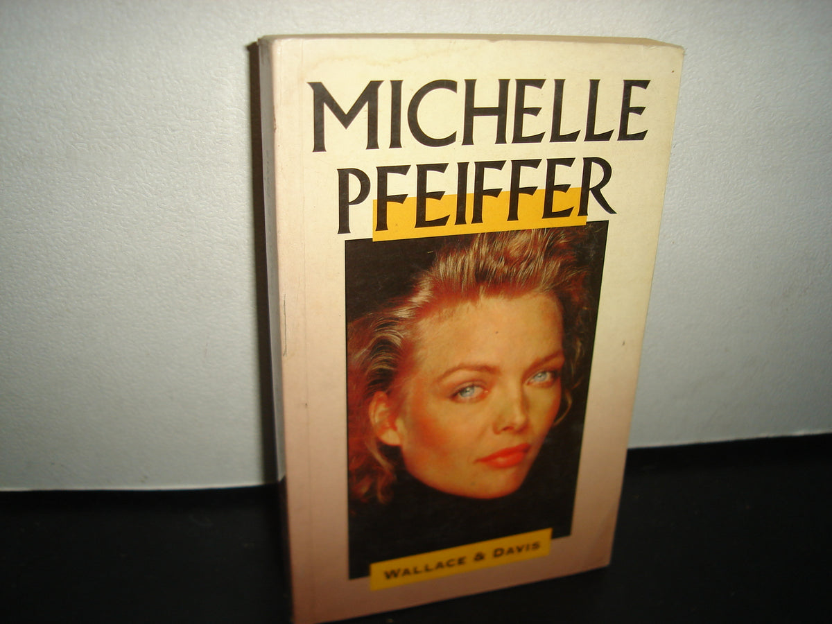 5- Michelle Pfeiffer - Wallace & Davis