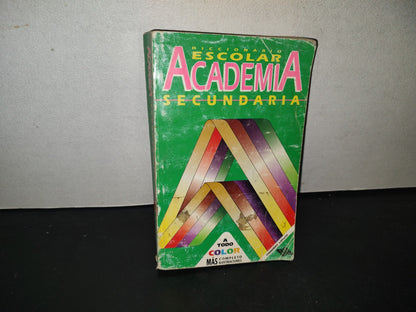 211- Diccionario Escolar Academia Secundaria - Fernández Editores 2005