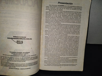 211- Diccionario Escolar Academia Secundaria - Fernández Editores 2005
