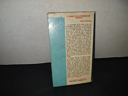 214- El Mundo De Las Profundidades Oceánicas - Robert Silverberg
